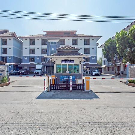 Grand Airport Resort Бангкок Экстерьер фото
