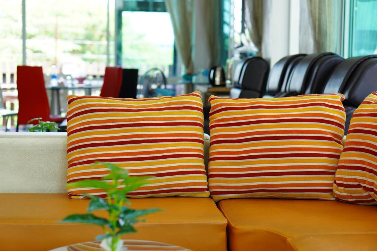 Grand Airport Resort Бангкок Экстерьер фото
